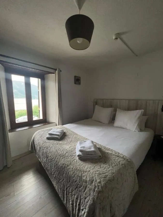 Le Prieure Hotel Uvernet-Fours 2*,